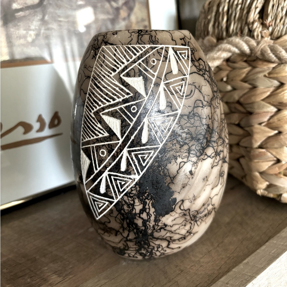 Native American Signed Gary Yellow Corn Handmade Pottery Acoma, NM.